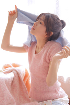 苏仨在yy掀裙